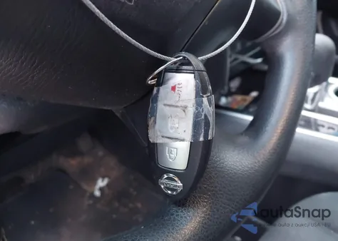 2015 Nissan Pathfinder S из США, поврежденный, VIN 5N1AR2MN5FC681707